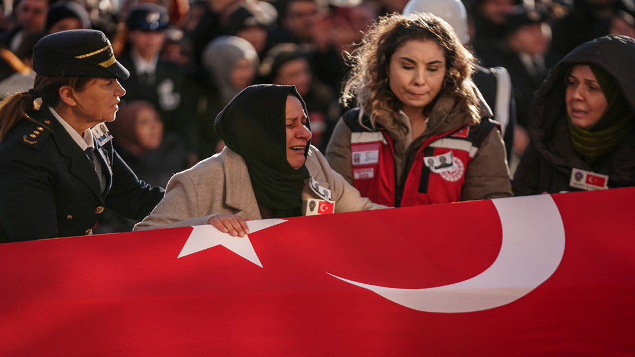 Yalova'da DEAŞ operasyonunda şehit olan 3 polis için tören düzenlendi