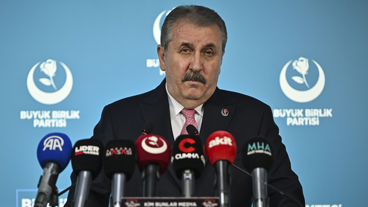 BBP lideri Mustafa Desticİ: Yeni yılda çocukların …