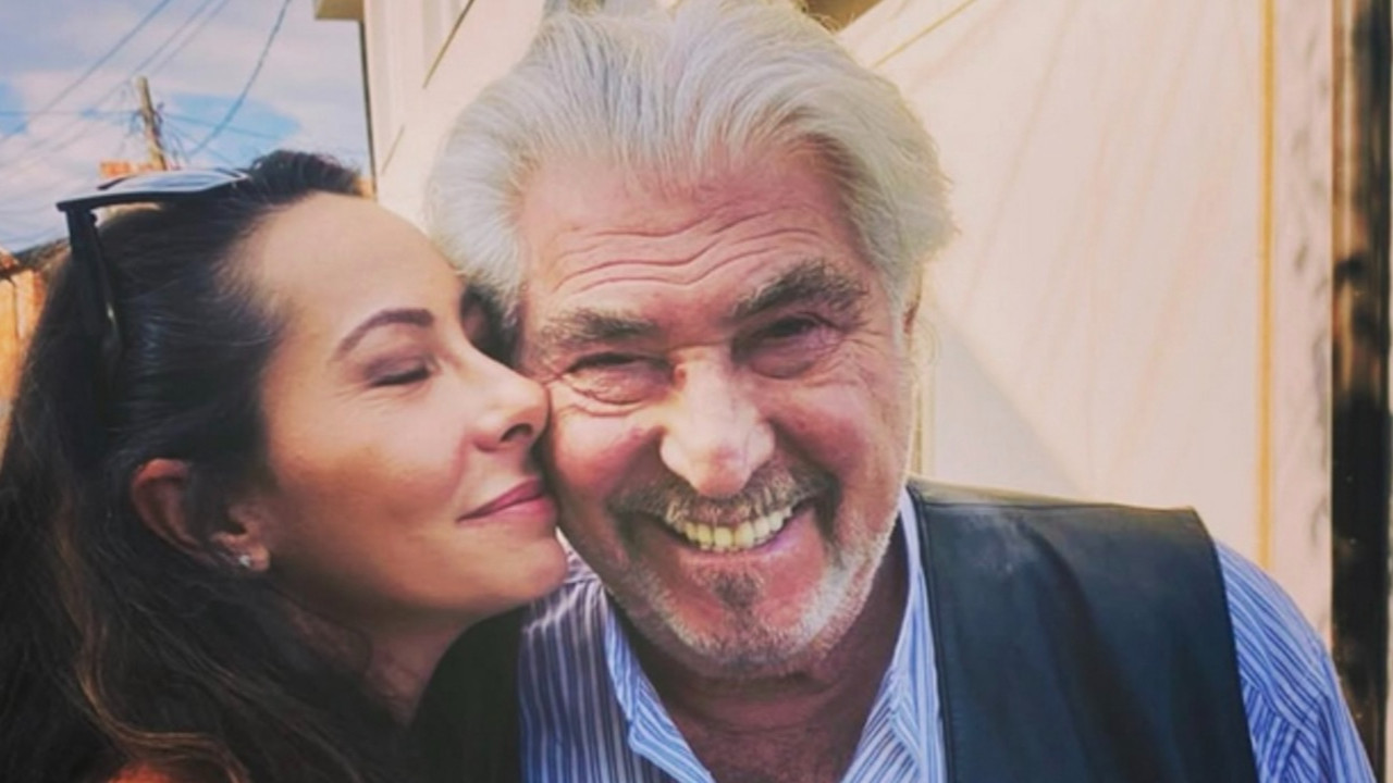 Erdal Özyağcılar'ın kızı karı görünce coştu! "Kimseye verilecek hesabım yok"