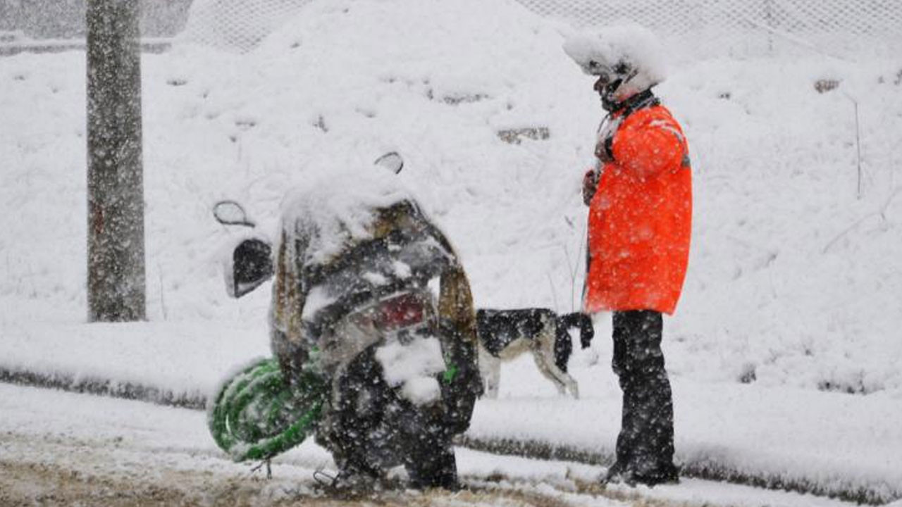 Samsun'da motosiklet ve kuryelerin trafiğe çıkışı kısıtlandı