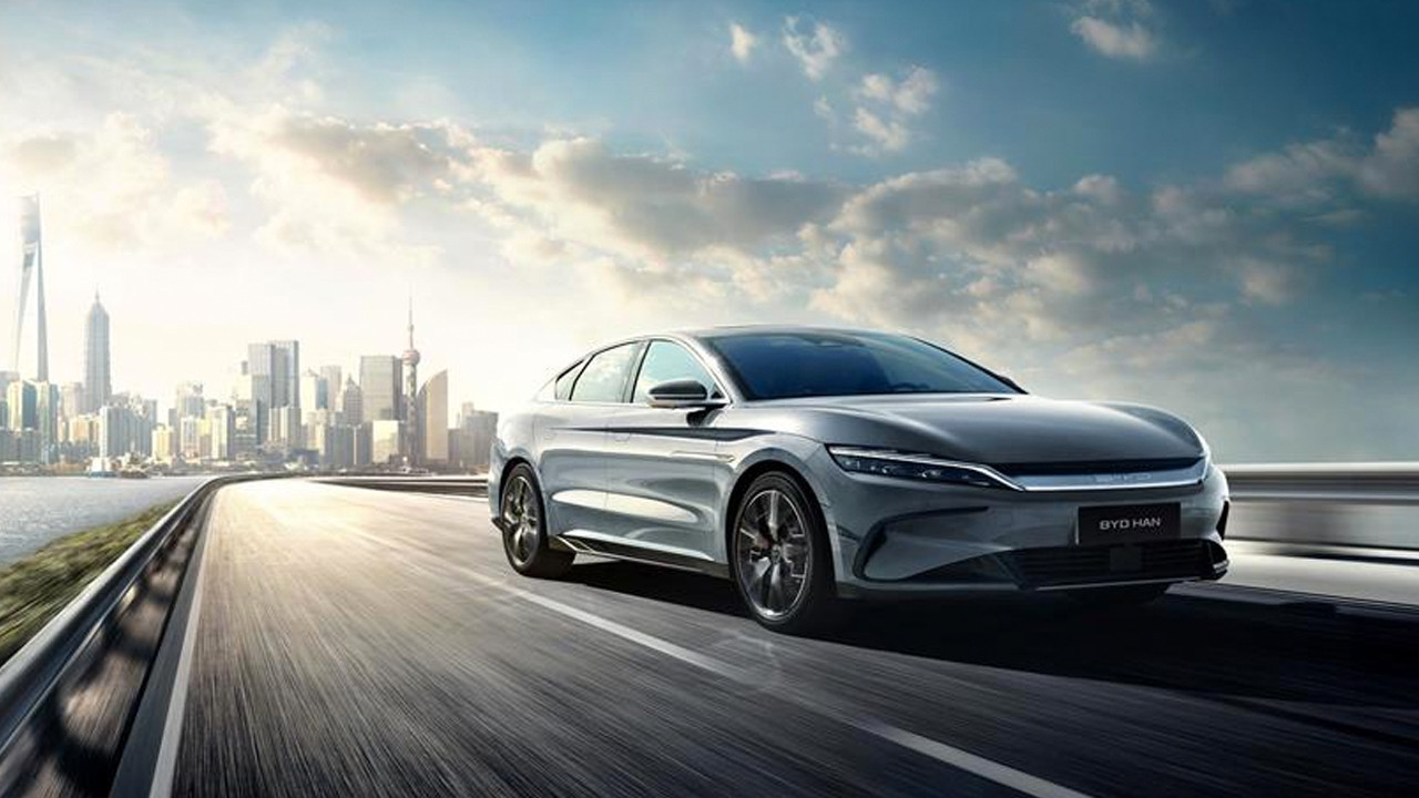 Çinli BYD, Tesla'yı geride bıraktı! Elektrikli araç satışlarında dünya lideri oldu