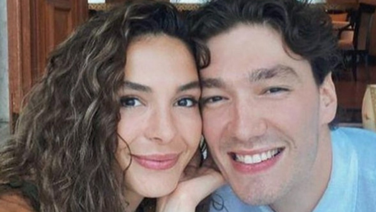 Ebru Şahin'den içinizi donduracak yeni yıl paylaşımı! Denize girdi...