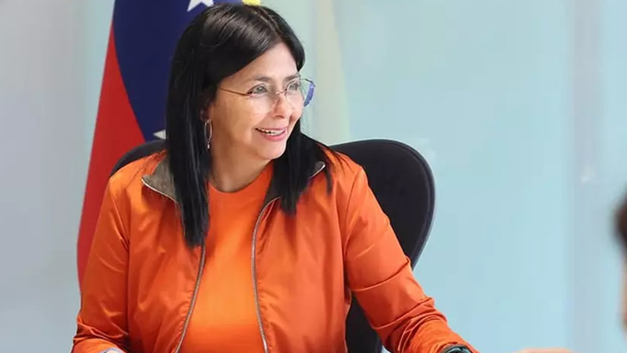 Maduro'nun yerine gelen isim belli oldu!