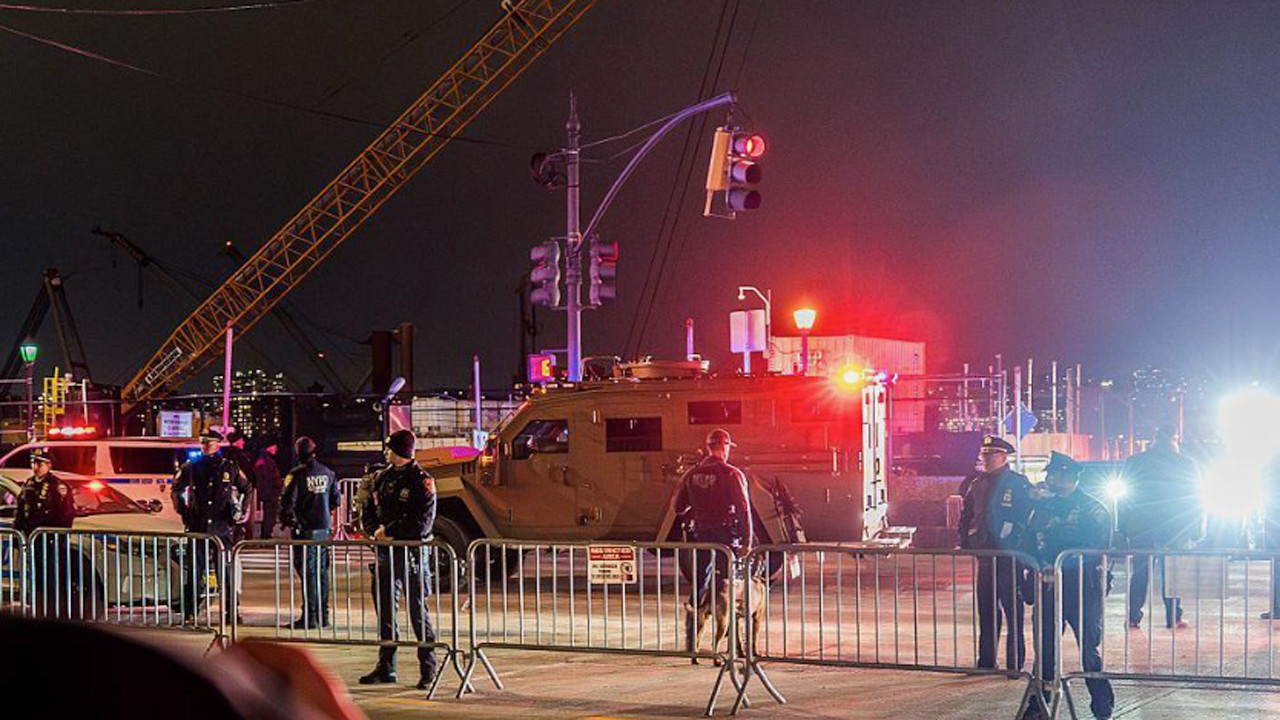 Maduro'yu taşıyan konvoy Brooklyn'deki gözaltı merkezinden ayrıldı