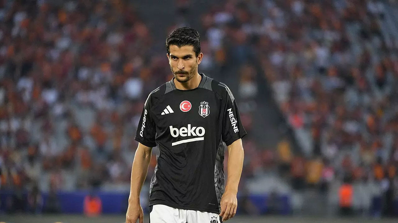 Süper Lig ekibinden Necip Uysal ve Cenk Tosun'a teklif