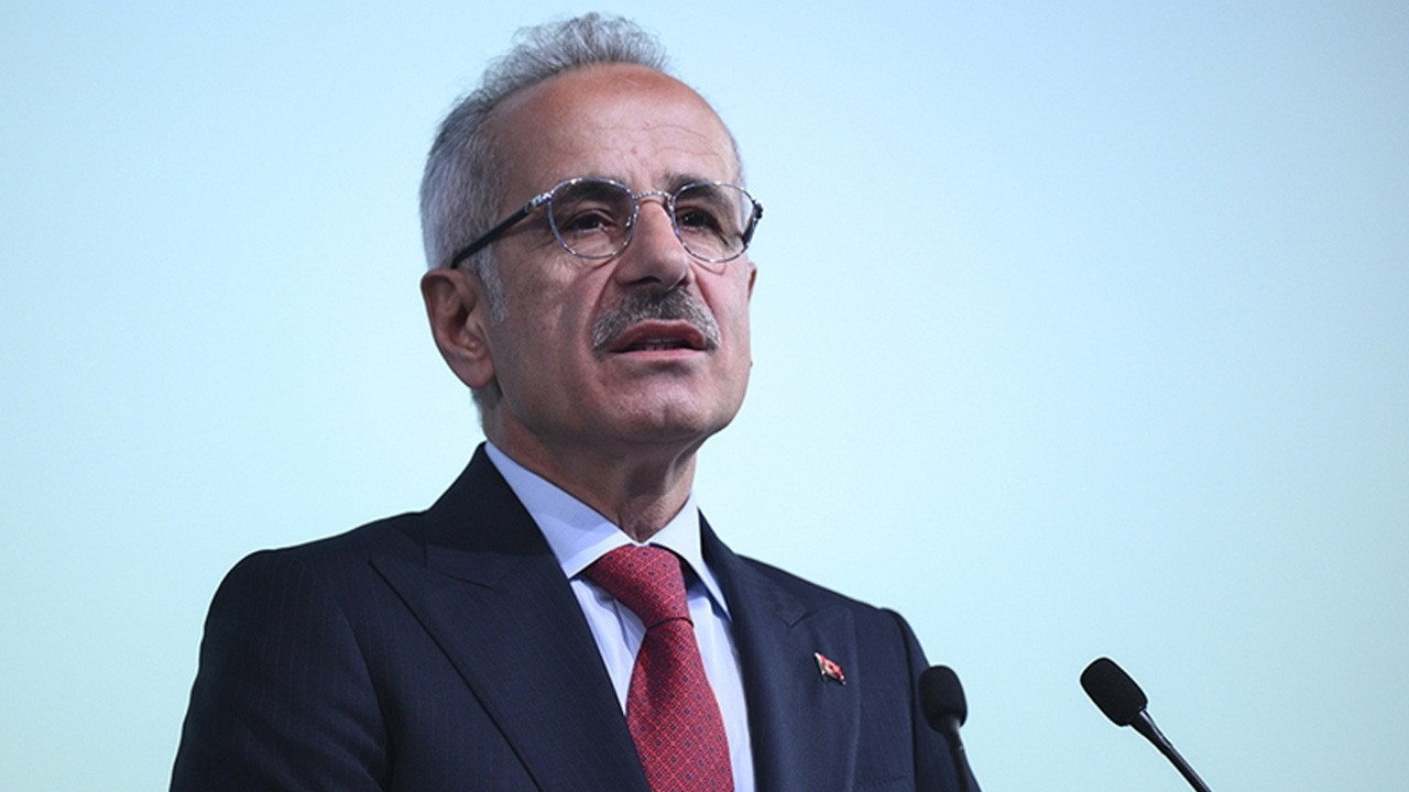 Bakan Uraloğlu duyurdu: Türk hava sahası yeni yıla rekorla başladı