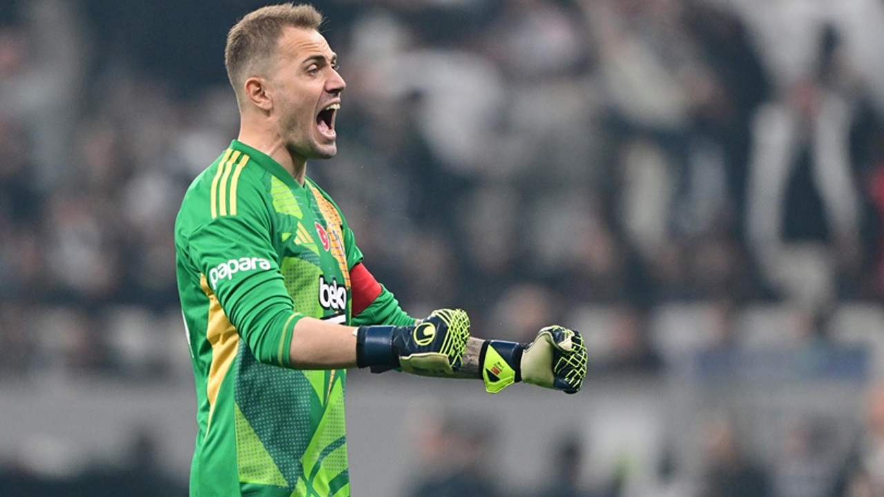 Beşiktaş'ta Mert Günok ile yollar ayrıldı