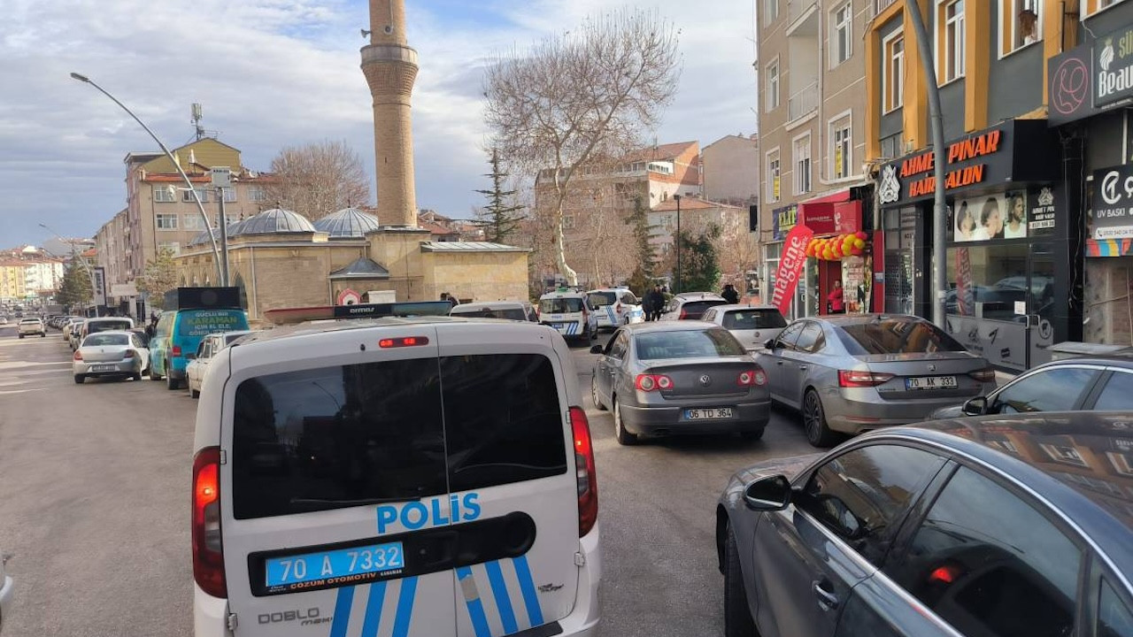 Karaman'da alacak kavgası kanlı bitti: Baba ve 3 oğlu yaralandı