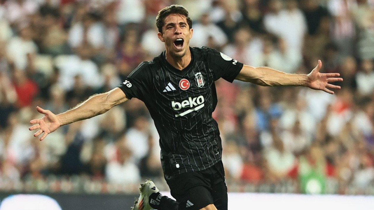 Beşiktaş'la yollarını ayıran Paulista'dan veda mesajı