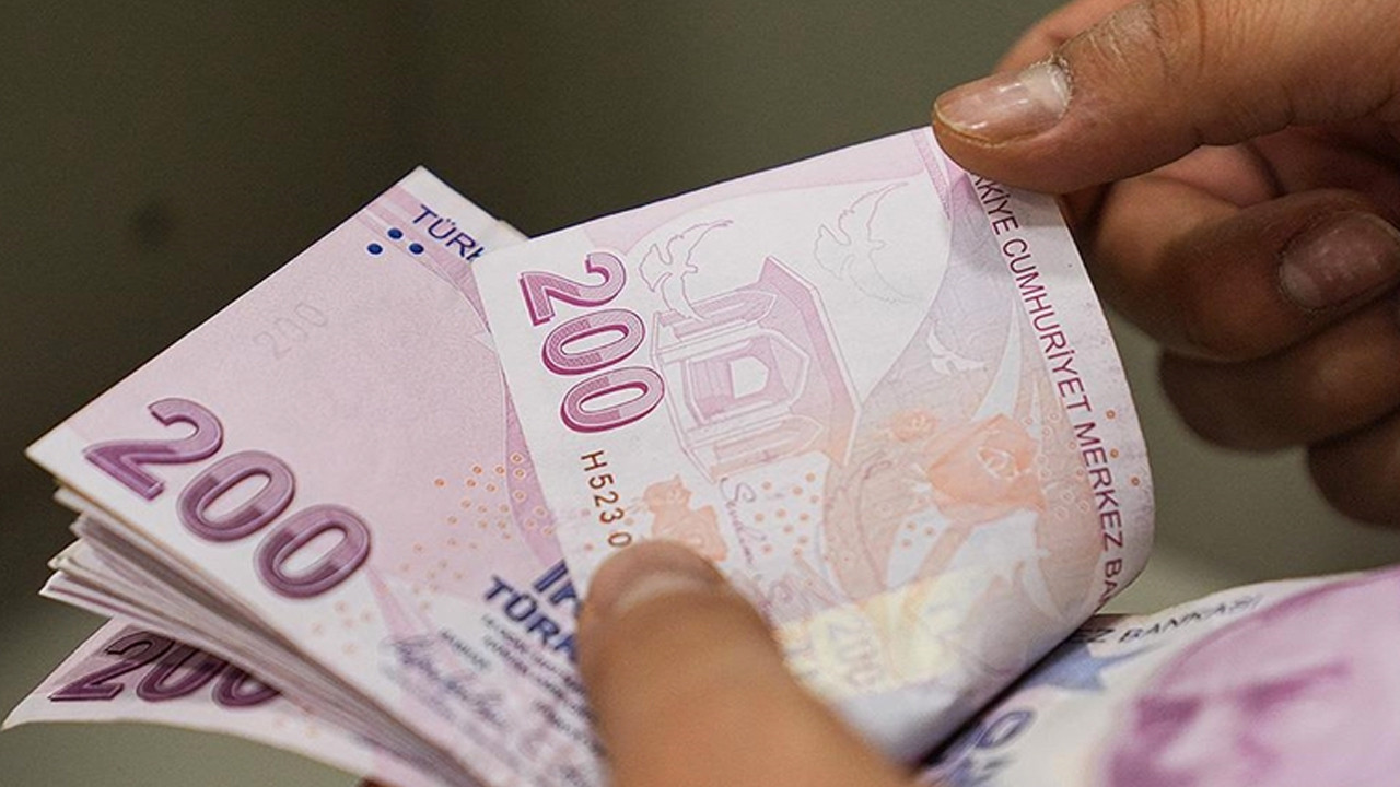 En düşük emekli aylığı ne kadar olacak? Özgür Erdursun 'Masadaki seçenek' diyerek açıkladı