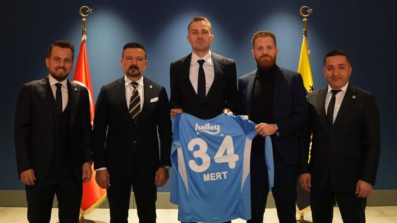 Fenerbahçe, Mert Günok'u duyurdu