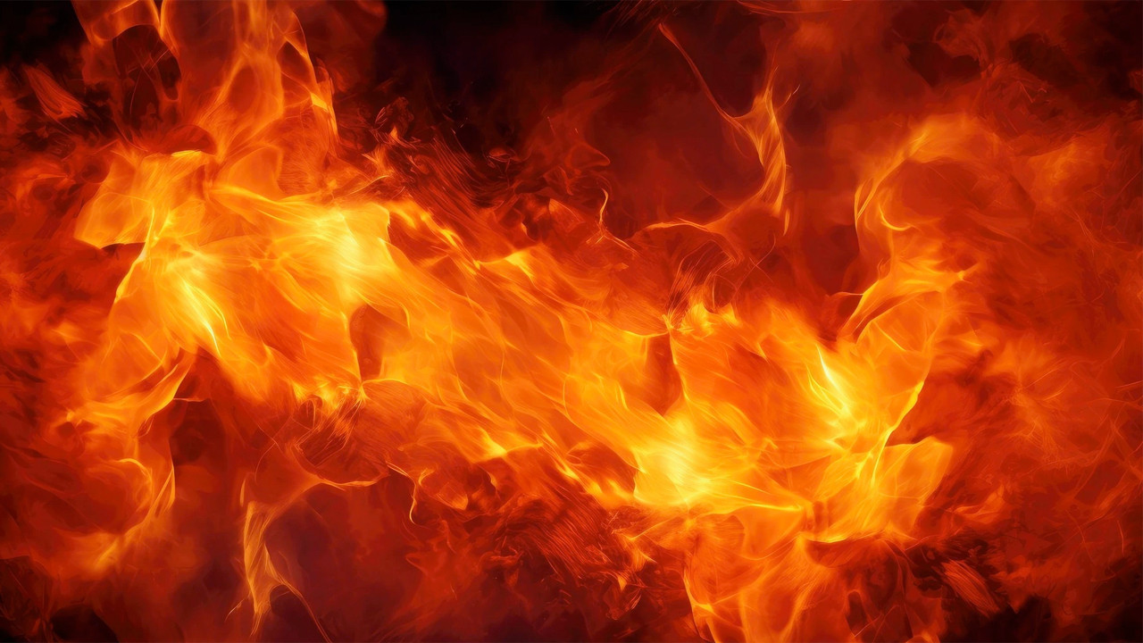 İran'daki protestolarda bir savcı yakılarak öldürüldü