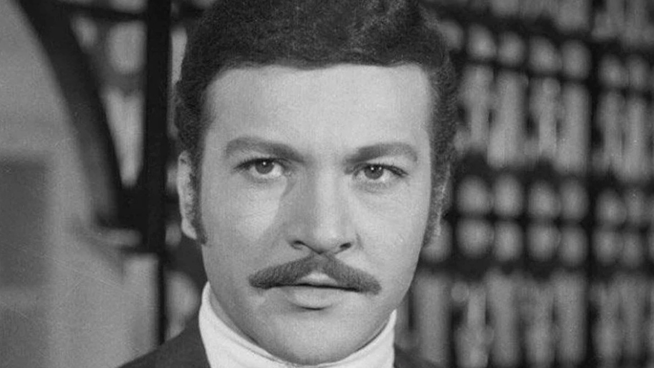 Yeşilçam'ın karizmatik jönü Kartal Tibet'in memleketi ve asıl mesleği bakın neymiş