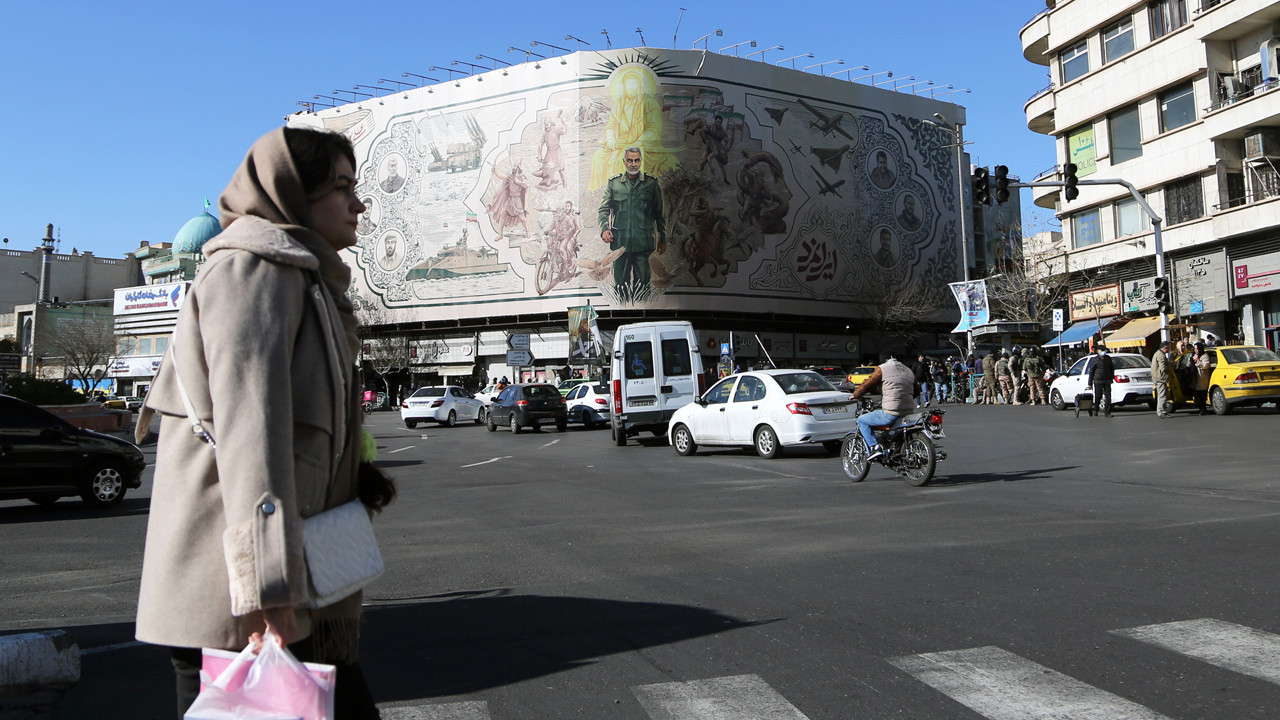 İran'da protestolar şiddetlendi halkı sokağa çağıran Pehlevi'den Trump'a teşekkür
