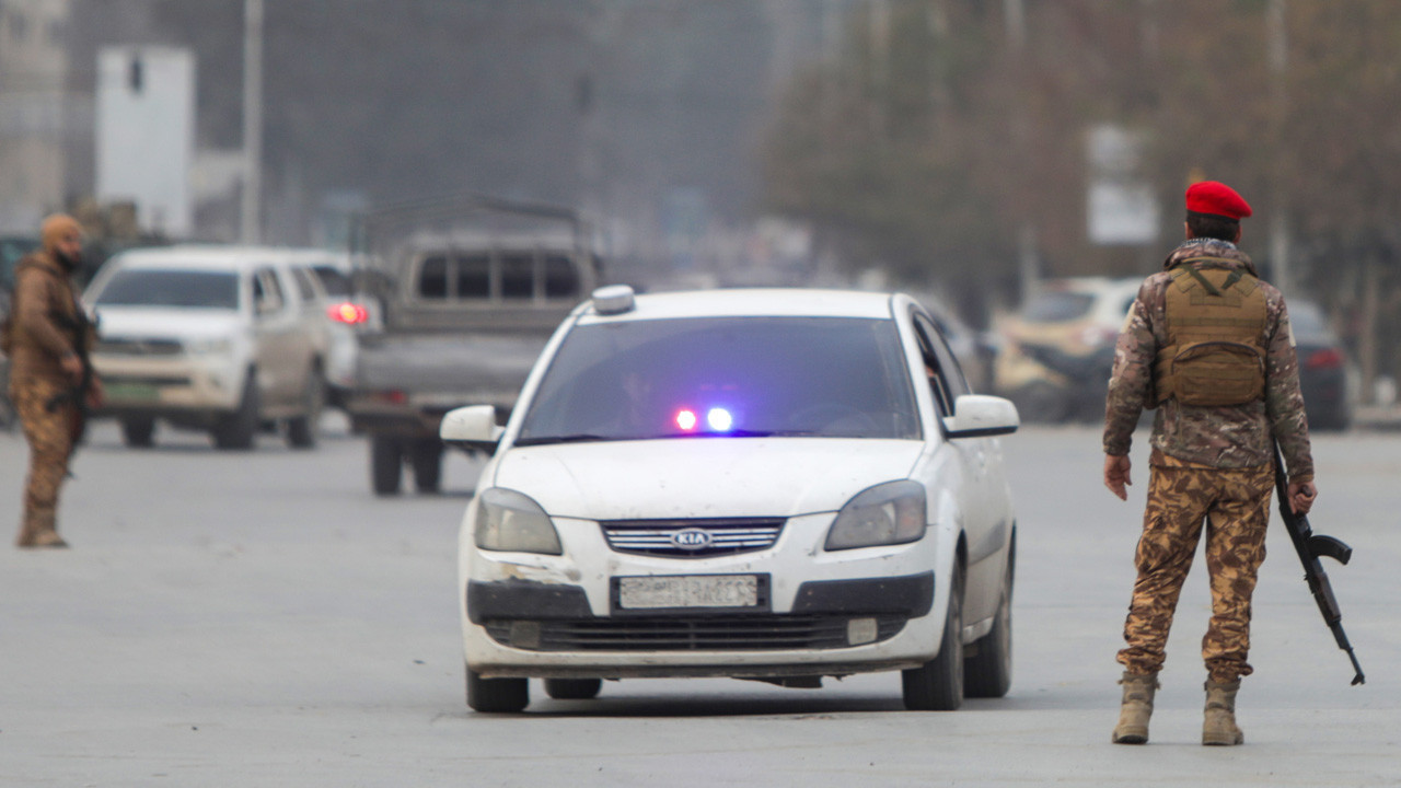 Terör örgütü mensupları "ilerleyen saatlerde" Halep'i terk edecek
