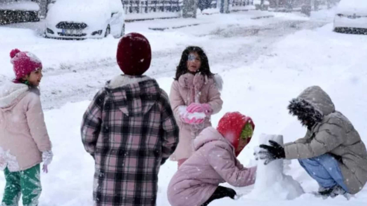 Valiliklerden peş peşe kar tatili açıklamaları