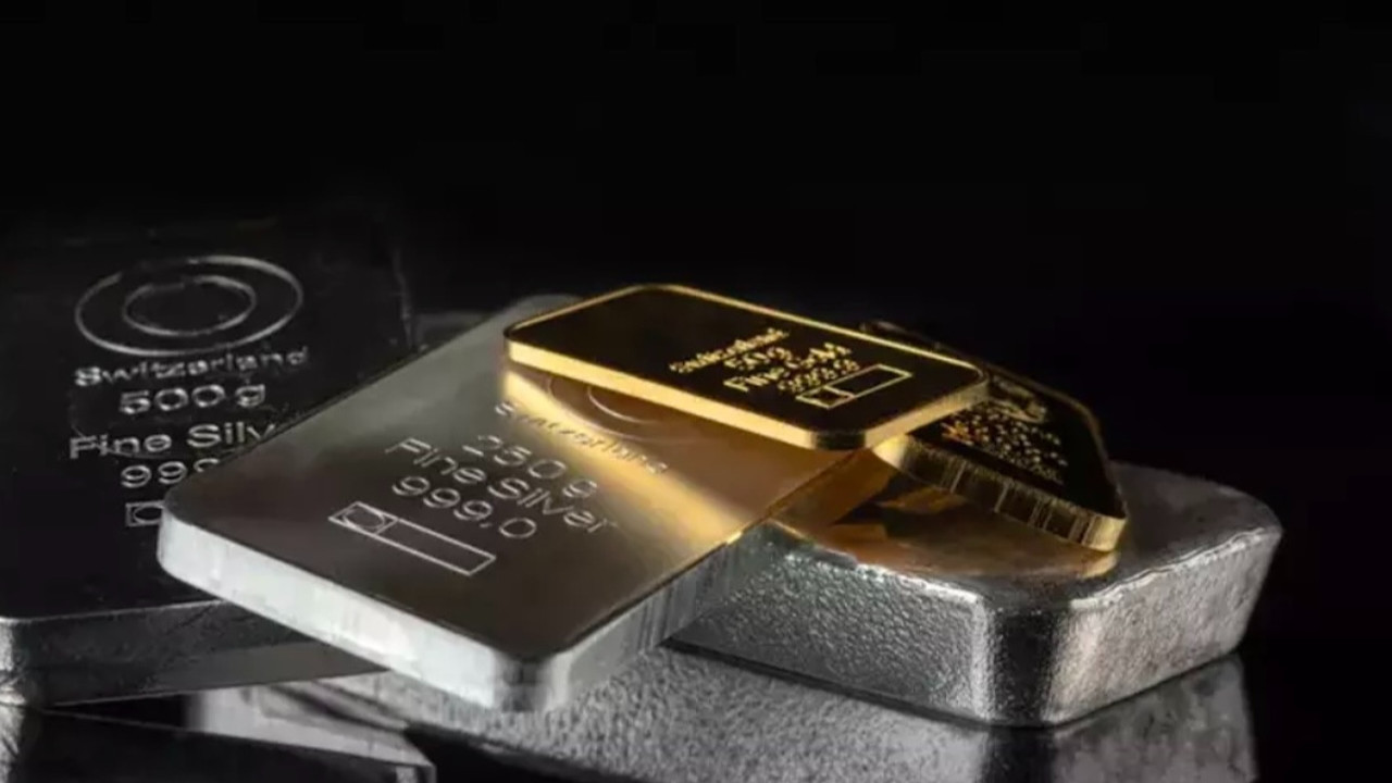 Çifte rekor! Gümüş yatırımcısının yüzü gülüyor...