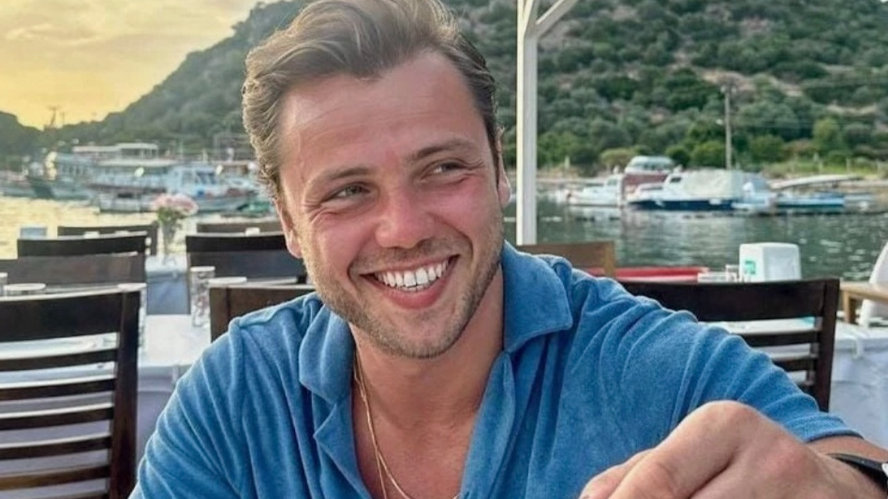 Taze baba Tolga Sarıtaş'tan mutluluk pozu!