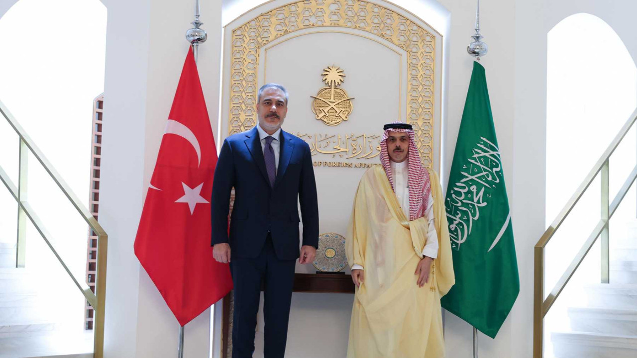 Hakan Fidan ile Faysal bin Ferhan arasında Gazze görüşmesi