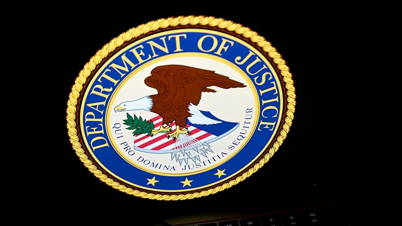 ABD Adalet Bakanlığından tartışılan karar! Polis kadını öldürmüştü