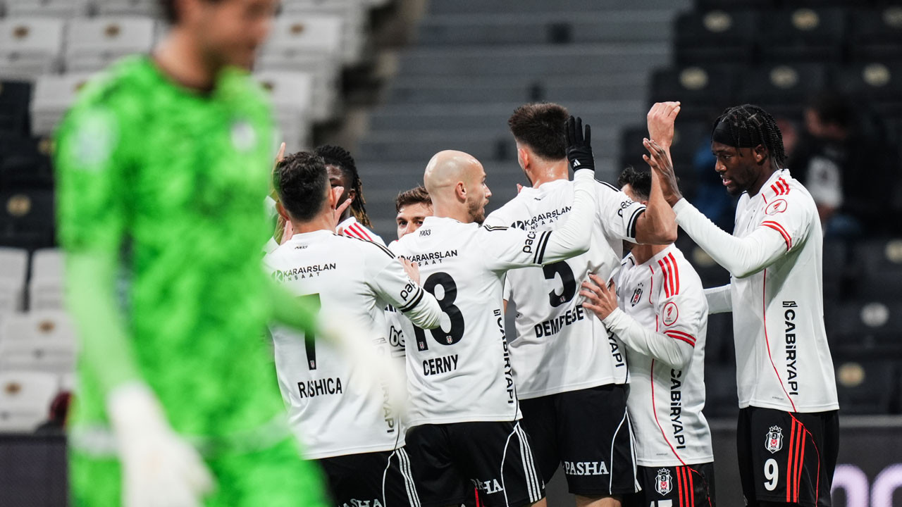 Beşiktaş sahasında Ankara Keçiörengücü'nü 3-0 mağlup etti