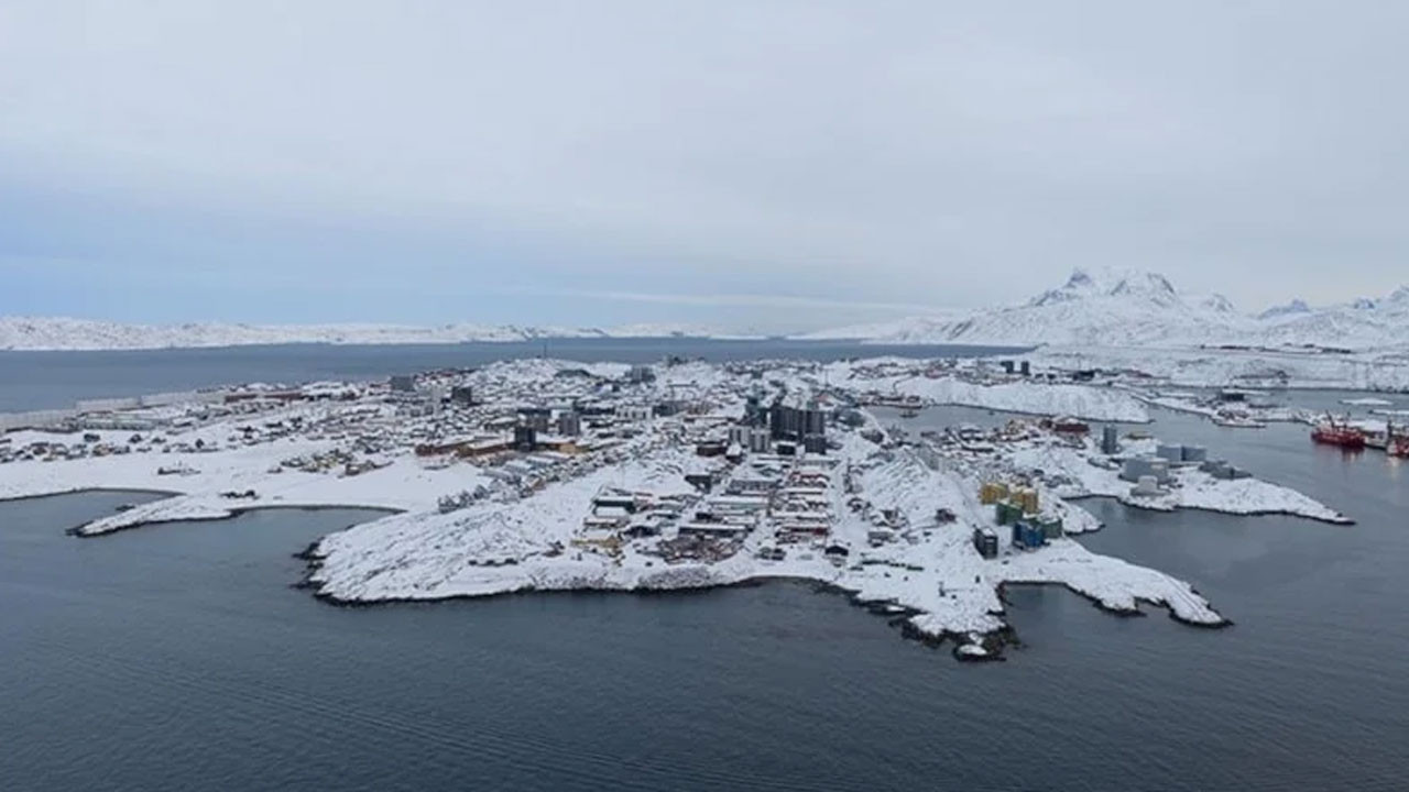 ABD ile Danimarka, Grönland'ın satın alınması konusunu görüşecek
