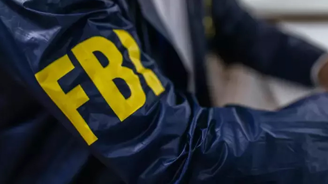 ABD'de gazetecinin evine FBI baskını
