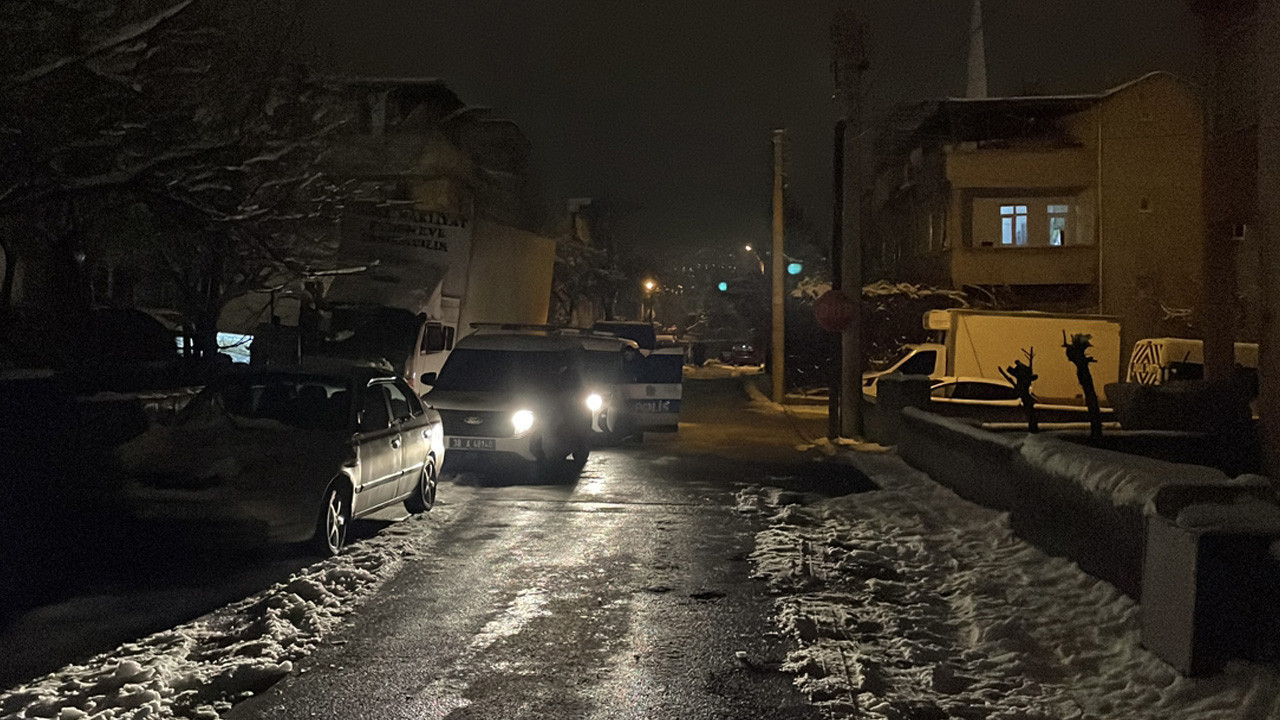 1,5 yaşındaki bebek evinde ölü bulundu