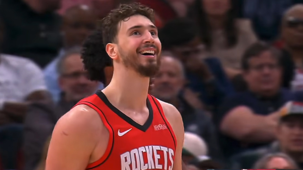 Kevih Durant Alperen Şengün ikilisi yıldızlaştı Houston kazandı