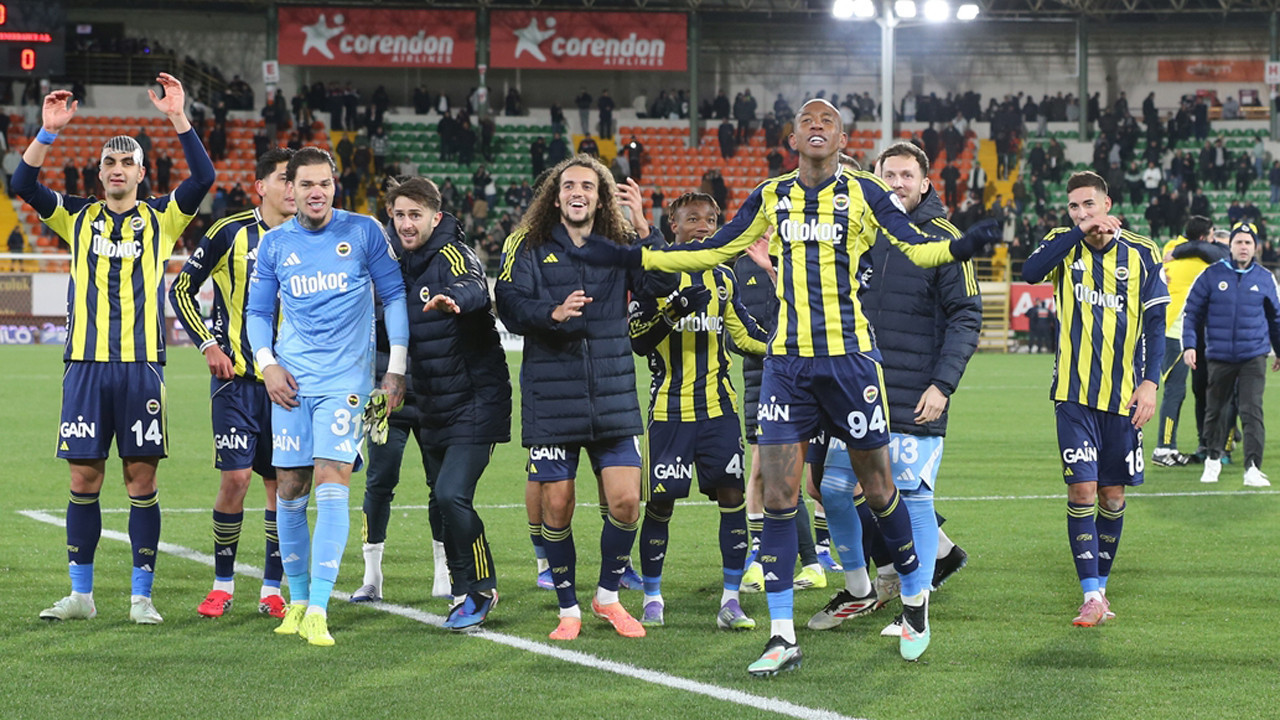 Fenerbahçe kafilesi, hava muhalefeti nedeniyle Alanya'da kaldı