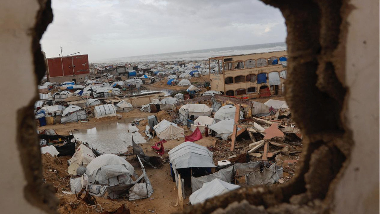 Gazze'deki Filistin hükümeti: Görevlerimizi Gazze Yönetimi Ulusal Komitesi'ne devretmeye hazırız