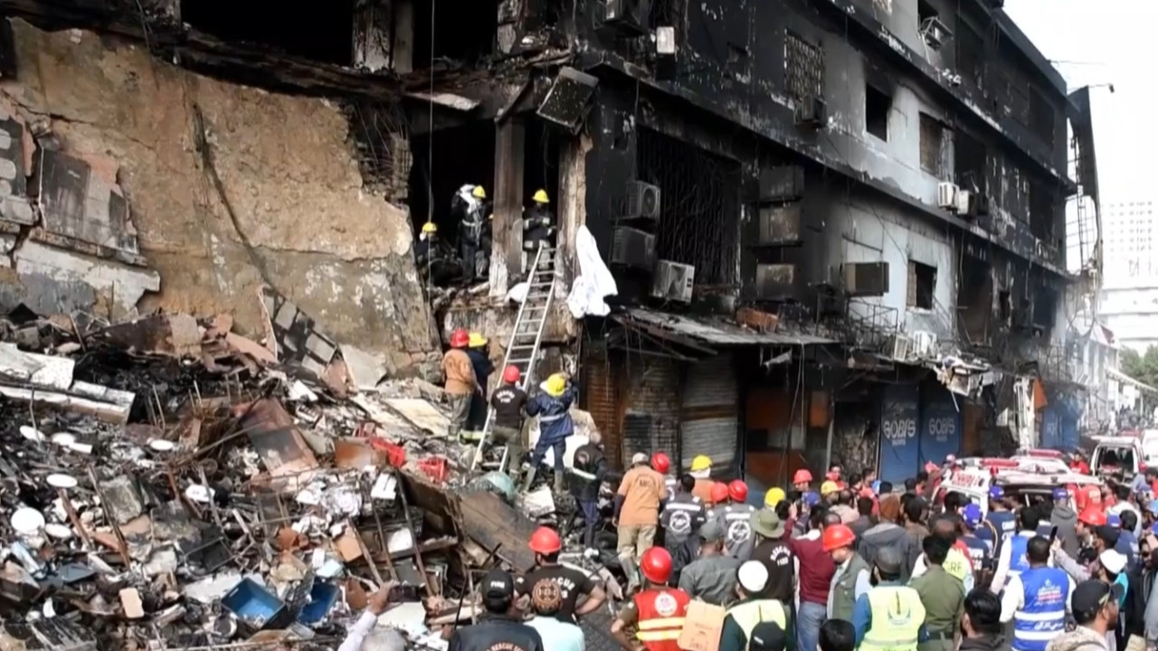 Yangın faciasında 21 ölü, 70'ten fazla kayıp!