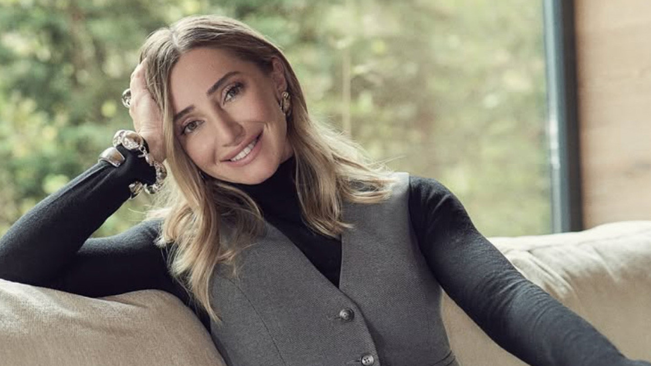 Aşkın ilk fotoğrafı! Şahika Ercümen gönlünü bakın kime kaptırdı