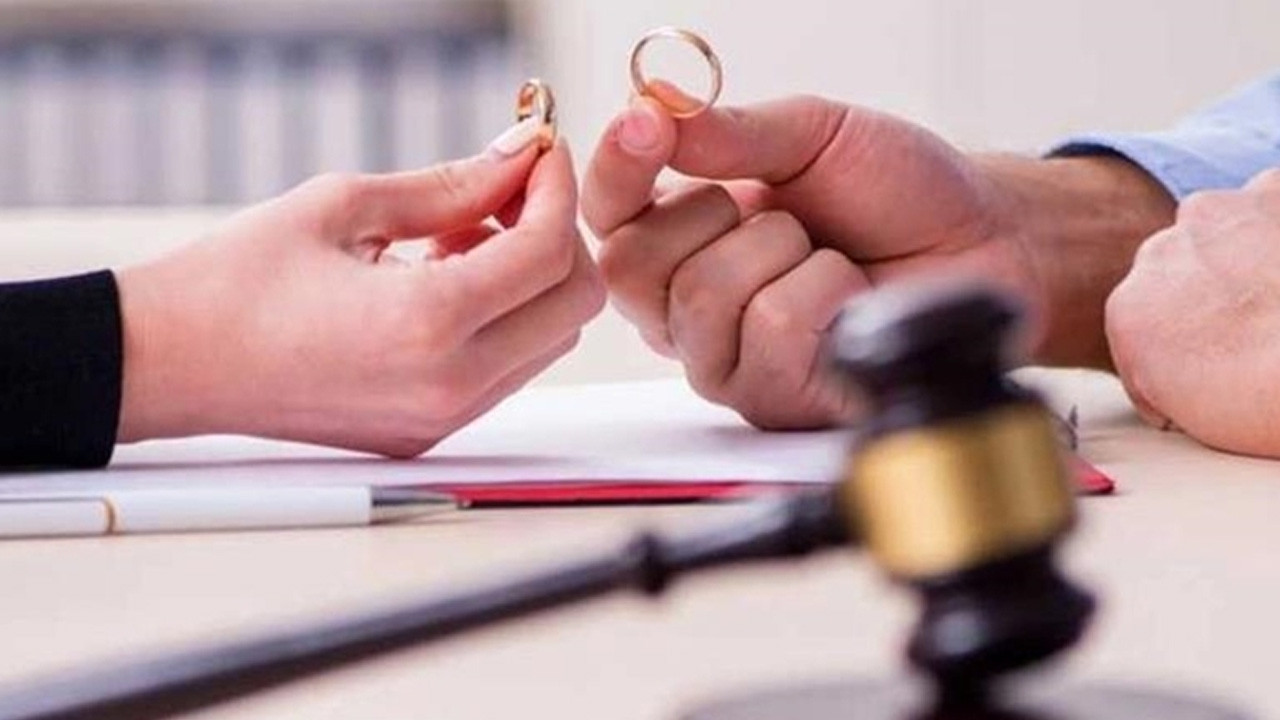 Antalya'da eşinden boşanan kişi 8 kurban kestirdi