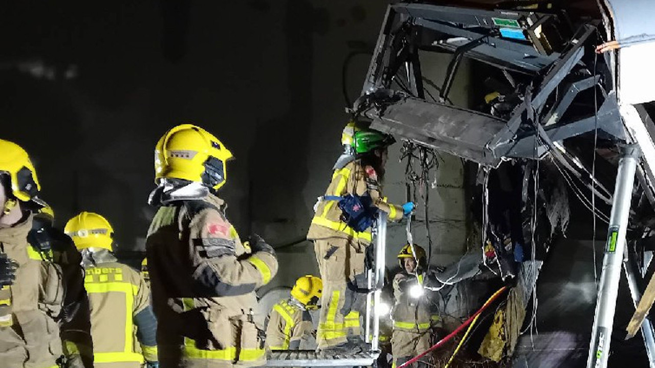 Tren kazası facisıyla sarsılan İspanya'da bir tren kazası daha oldu