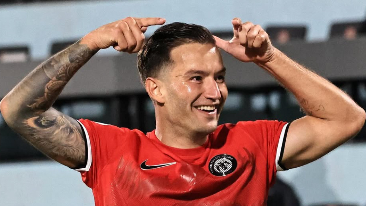 Oğulcan Çağlayan Vanspor'a imza attı