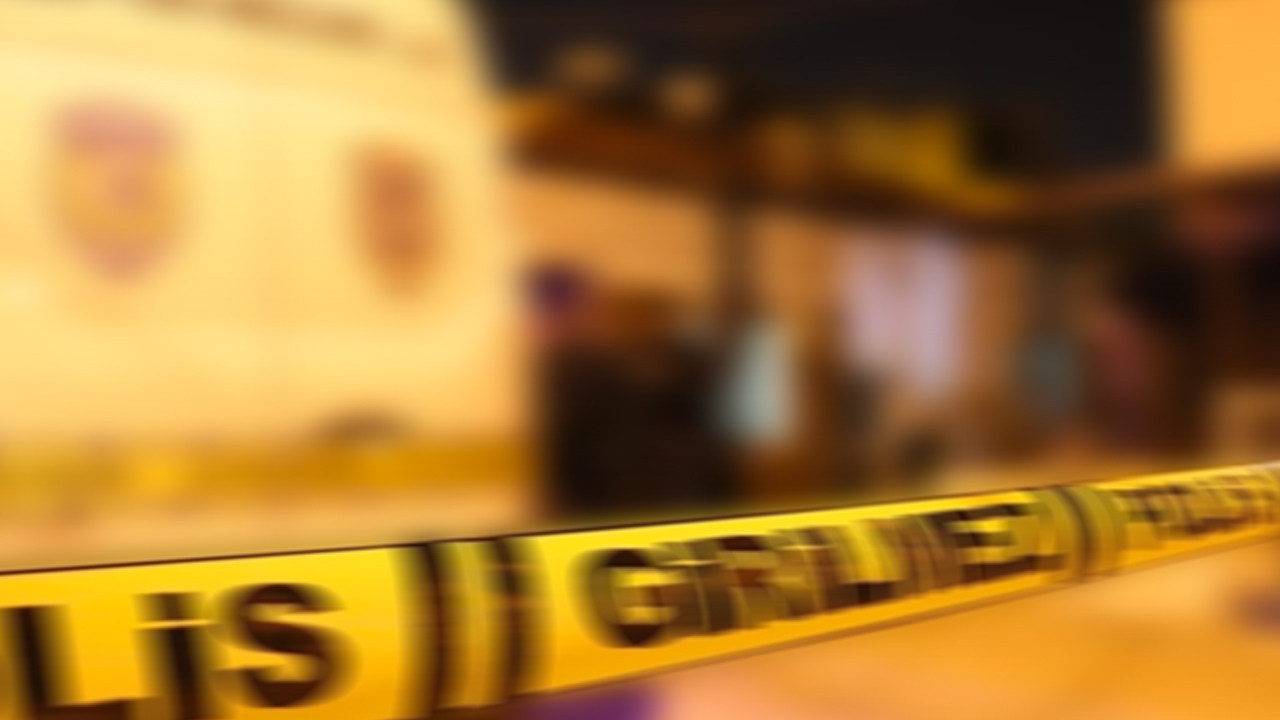 Beyoğlu'nda İngiliz uyruklu kadının şüpheli ölümü! Ekiplerin evdeki incelemesinde bulundu