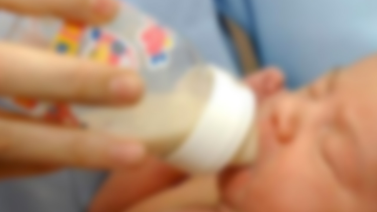 Lactalis bebek mamalarını geri çağırdı