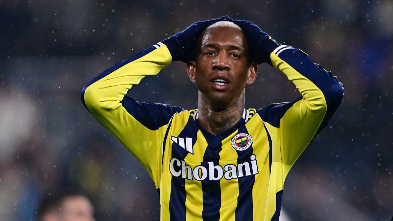 Fenerbahçe Aston Villa’ya sahasında mağlup oldu