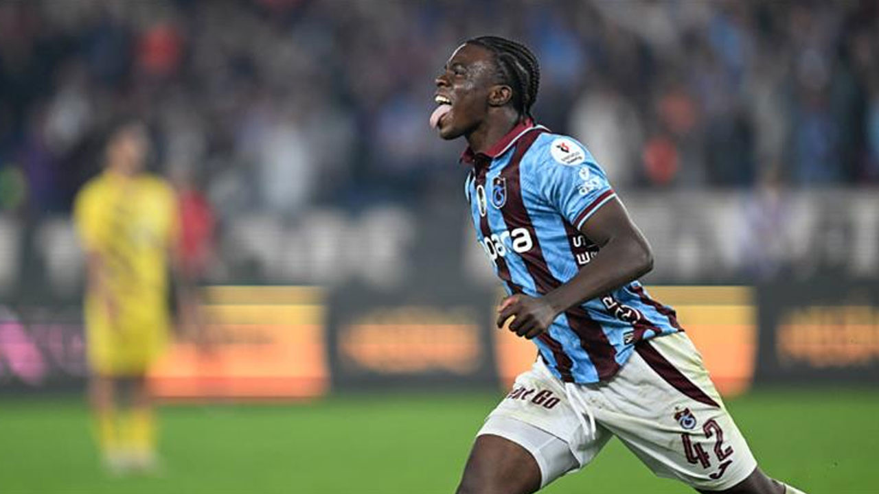 Trabzonspor'dan Aslan'a Oulai cevabı: 'Kendinizi paralamayın'