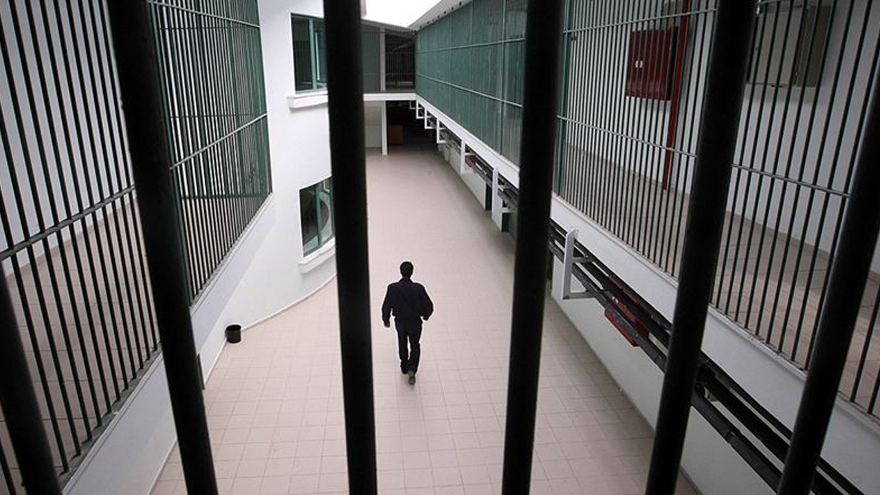 Sakarya'da cezaevinde kan donduran olay!