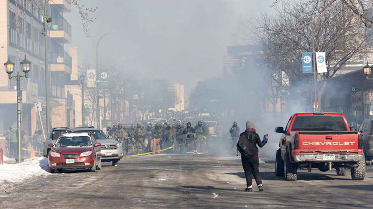 ABD'de göçmen polisi yine can aldı Trump konuştu Minesota Valisi tepki gösterdi