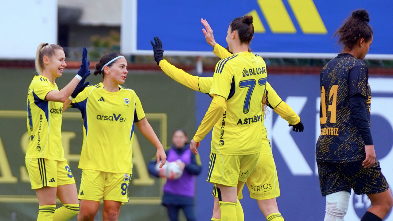 Fenerbahçe arsaVev Kadın Futbol Takımı rakibini 18-0 yendi
