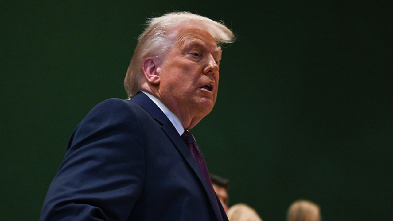 Almanya Trump'ın özür dilemesini istedi