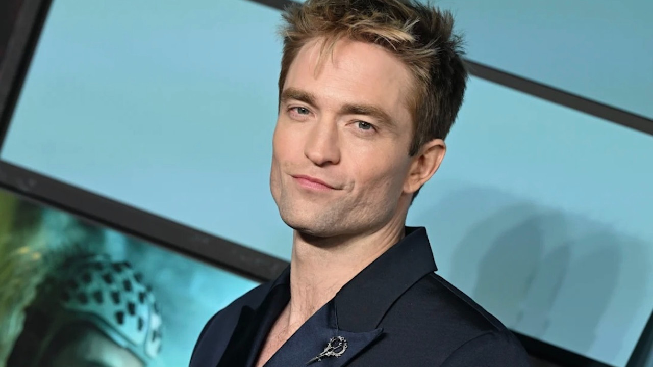 Dünyaca ünlü oyuncu Robert Pattison'dan Nilüfer Yanya itirafı! "Çok havalı"