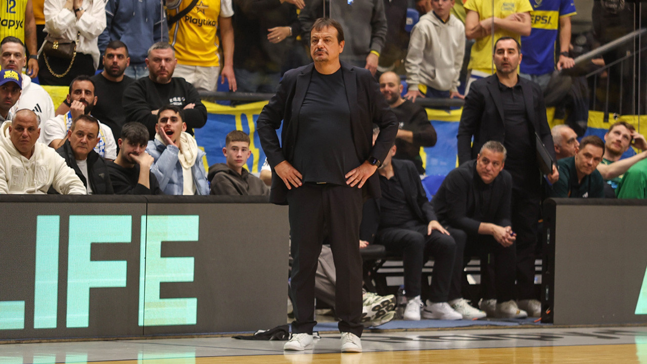 Ergin Ataman'a çirkin saldırı: Ev sahibi takıma 12 bin avro para cezası