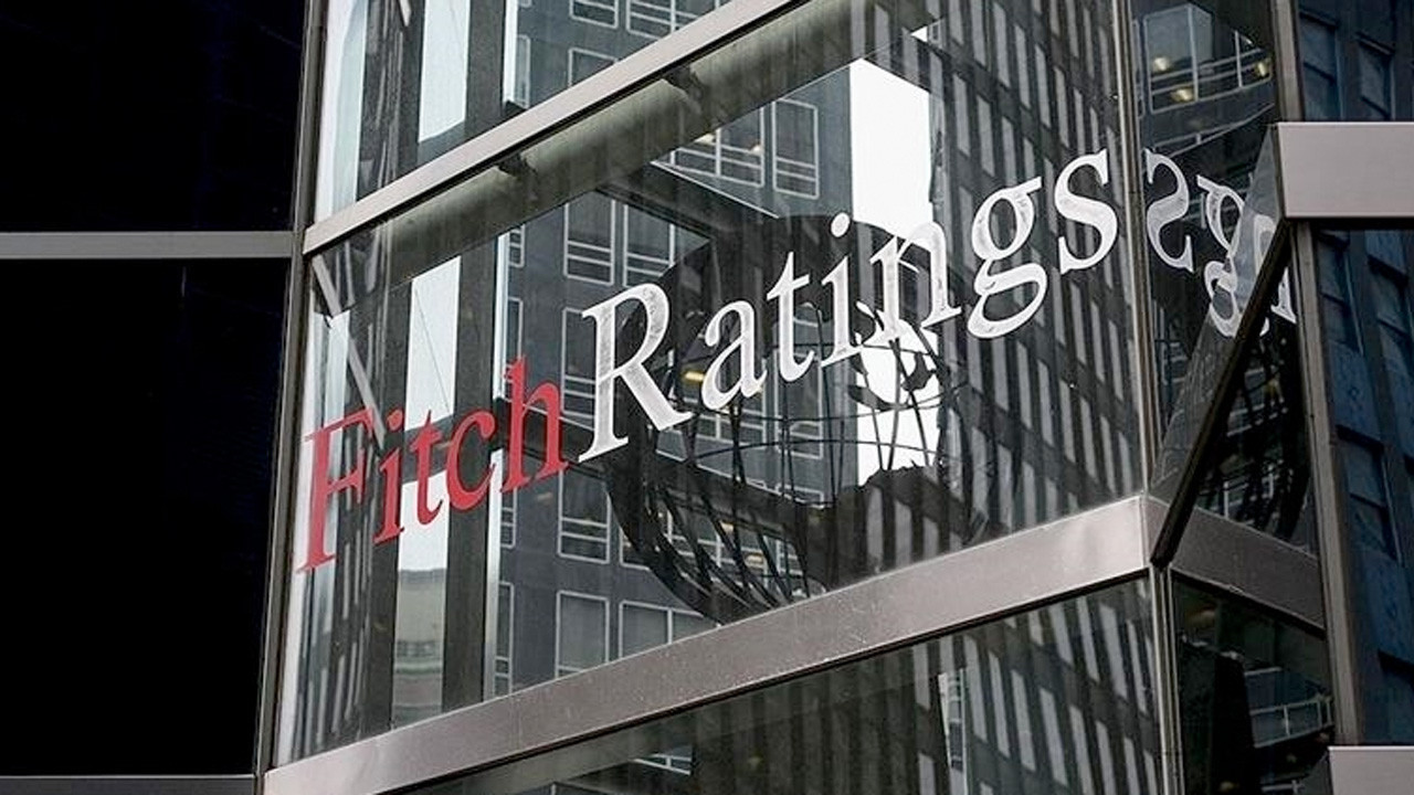 Fitch, bazı Türk bankalarının kredi notu görünümlerini yükseltti