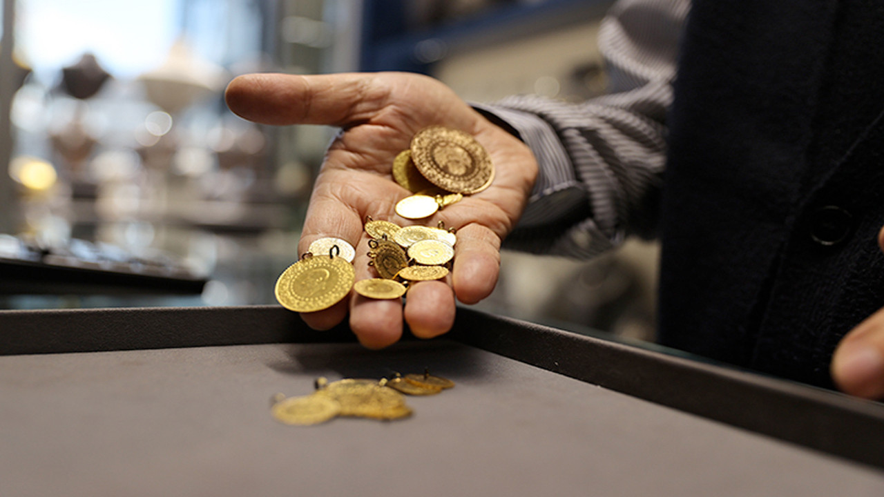 Bir günde rekor kayıp! Altın ve gümüş çakıldı sebebi belli oldu