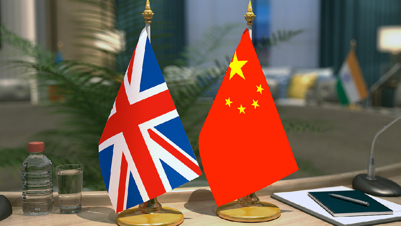 Çin, İngiltere'ye tek taraflı vize muafiyeti sağlayacak