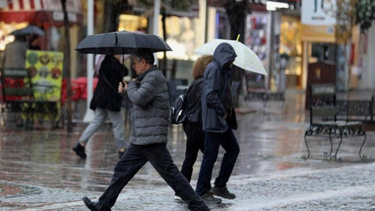 Meteoroloji ve bakanlık uyardı: Hafta sonu hava yağışlı olacak...
